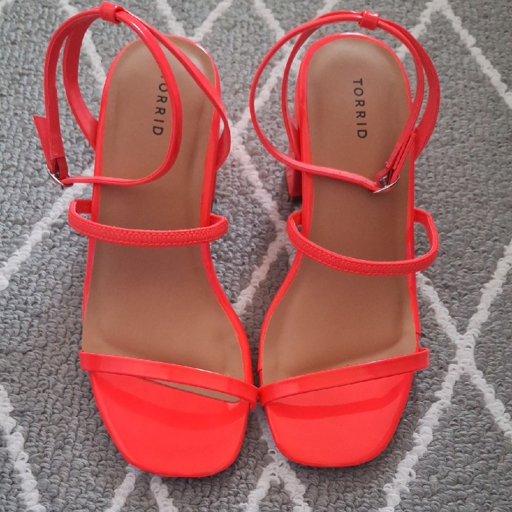 Torrid Neon Pink Strappy Sandals 9